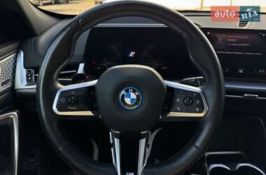 Внедорожник / Кроссовер BMW iX1 2023 в 