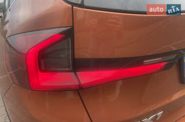 Внедорожник / Кроссовер BMW iX1 2024 в 