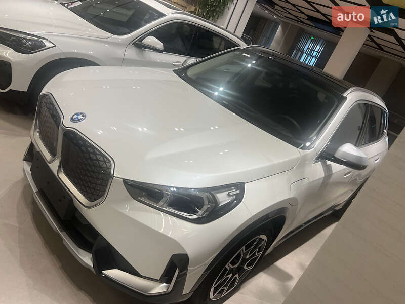Позашляховик / Кросовер BMW iX1 2023 в Києві