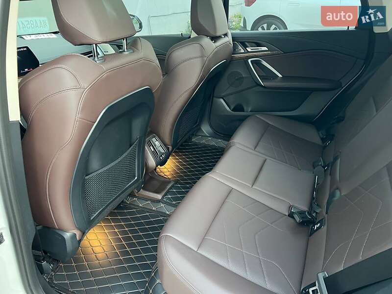 Внедорожник / Кроссовер BMW iX1 2023 в Киеве