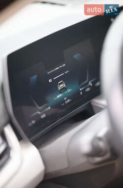 Внедорожник / Кроссовер BMW iX1 2023 в 