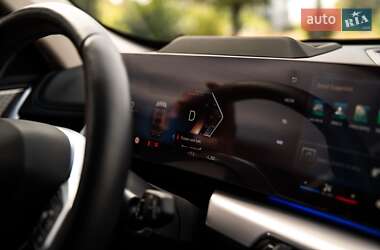 Внедорожник / Кроссовер BMW iX1 2023 в 