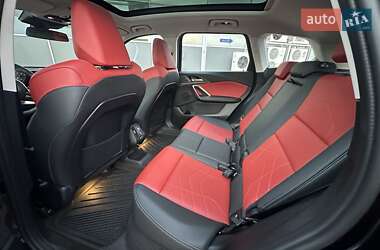 Внедорожник / Кроссовер BMW iX1 2023 в 