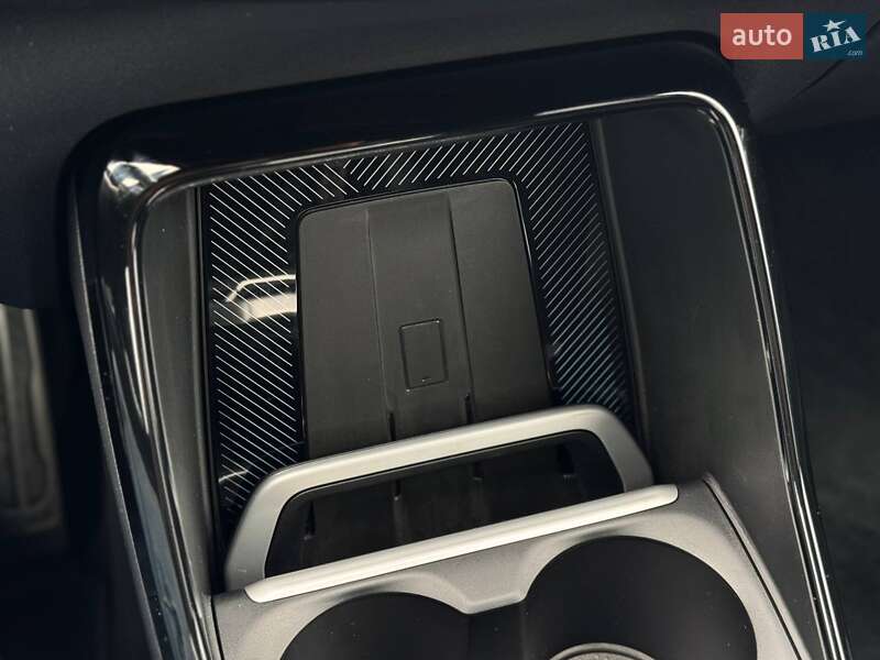Позашляховик / Кросовер BMW iX1 2023 в Луцьку