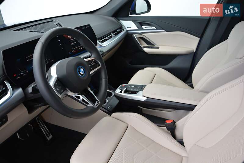 Внедорожник / Кроссовер BMW iX1 2025 в Киеве