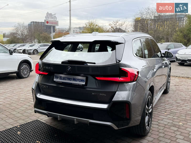 Позашляховик / Кросовер BMW iX1 2023 в Львові фото 12 Позашляховик / Кросовер BMW iX1 2023 в Львові