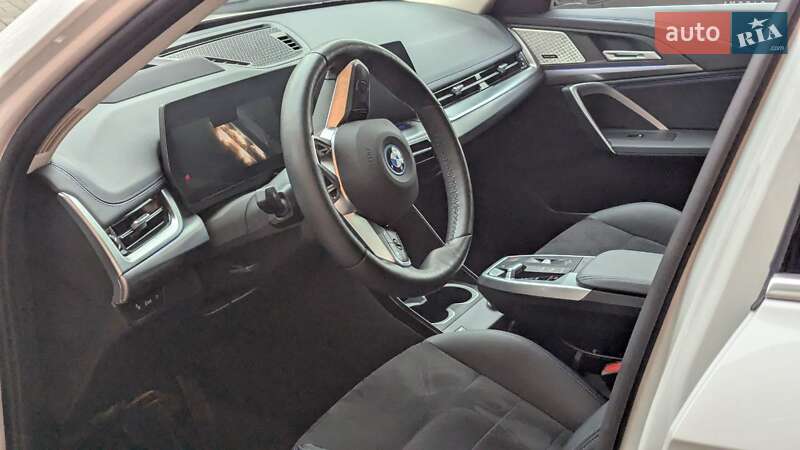 Внедорожник / Кроссовер BMW iX1 2023 в Киеве фото 30 Внедорожник / Кроссовер BMW iX1 2023 в Киеве