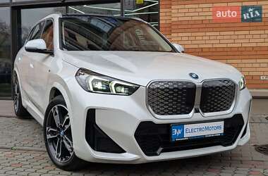 Внедорожник / Кроссовер BMW iX1 2023 в Киеве