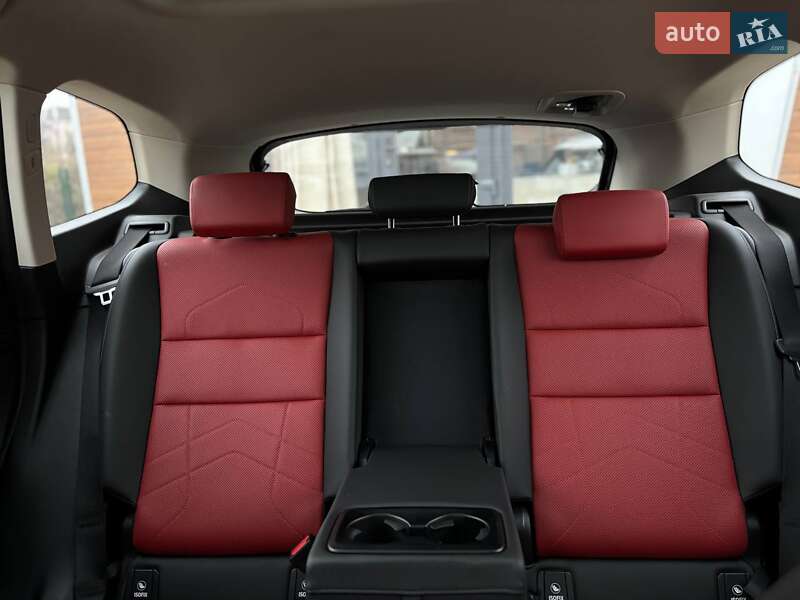 Позашляховик / Кросовер BMW iX1 2024 в Стрию фото 42 Позашляховик / Кросовер BMW iX1 2024 в Стрию