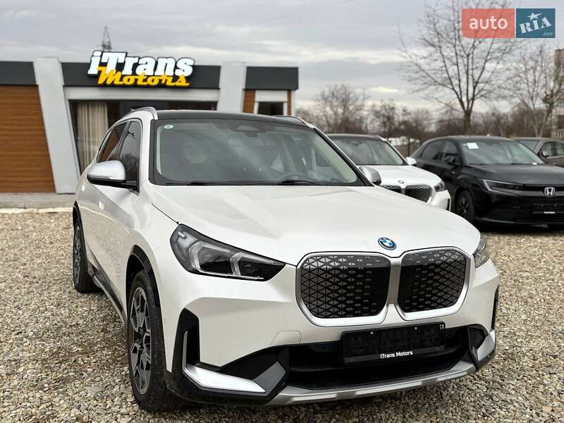 Позашляховик / Кросовер BMW iX1 2023 в Стрию