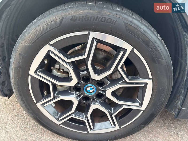 Внедорожник / Кроссовер BMW iX1 2023 в Киеве