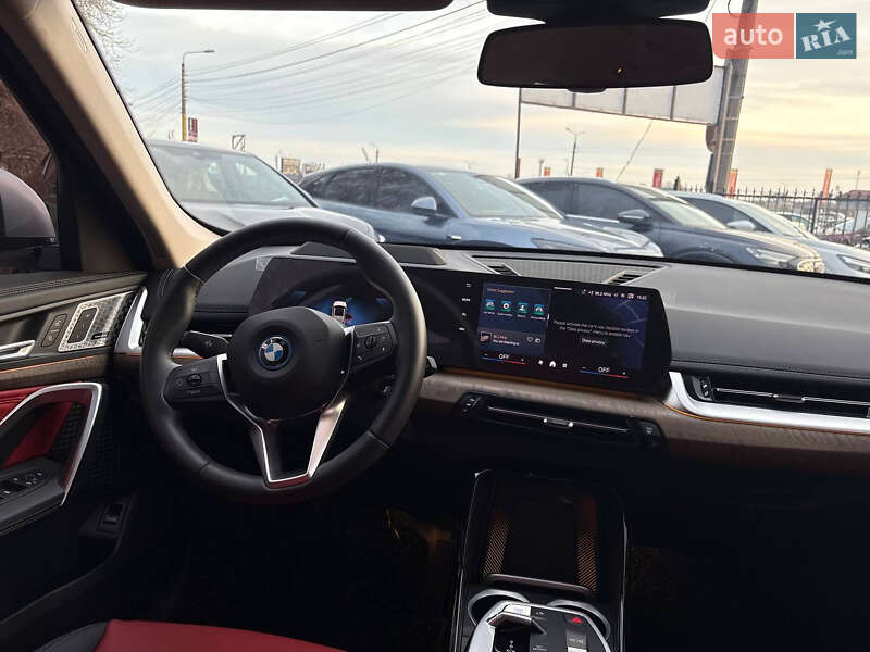 Внедорожник / Кроссовер BMW iX1 2023 в Киеве