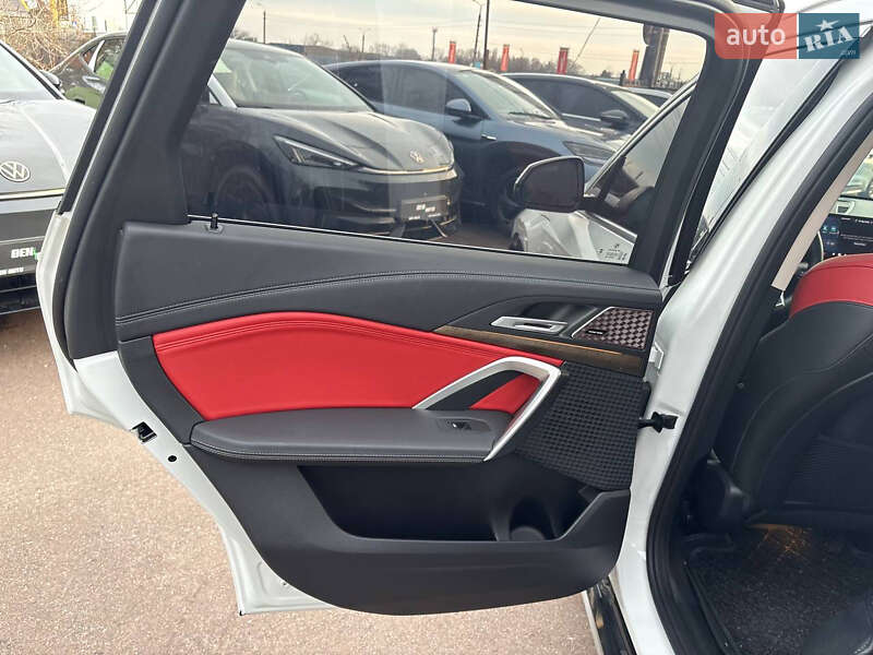 Внедорожник / Кроссовер BMW iX1 2023 в Киеве