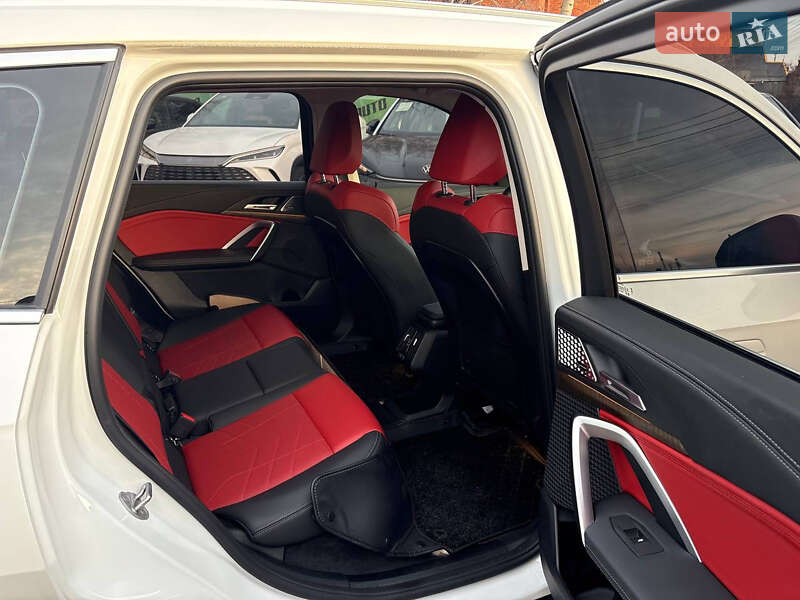 Внедорожник / Кроссовер BMW iX1 2023 в Киеве