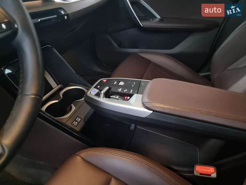 Позашляховик / Кросовер BMW iX1 2024 в Ірпені