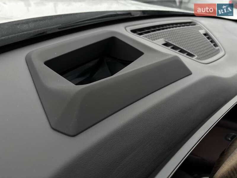 Позашляховик / Кросовер BMW iX1 2023 в Стрию