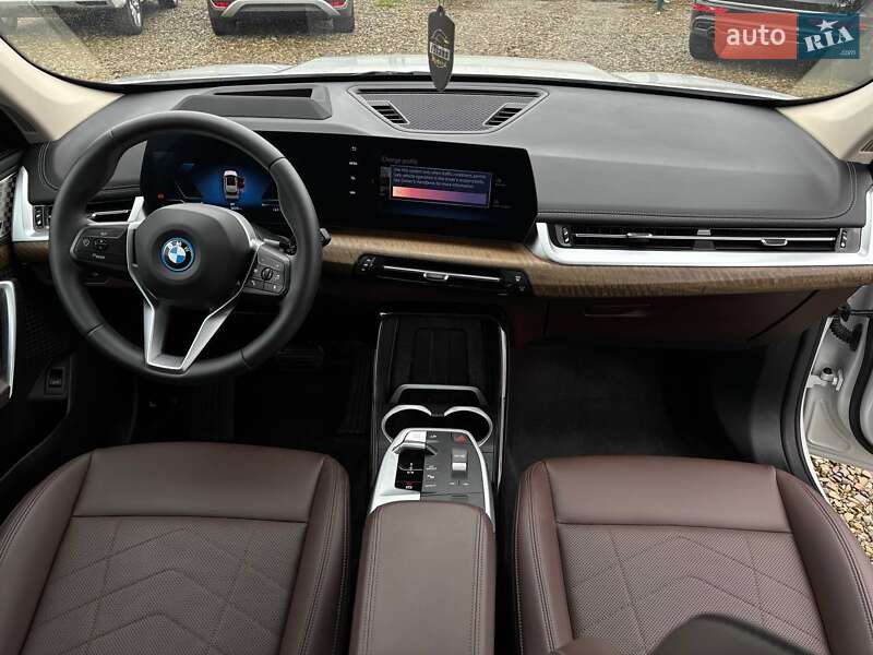 Позашляховик / Кросовер BMW iX1 2023 в Стрию