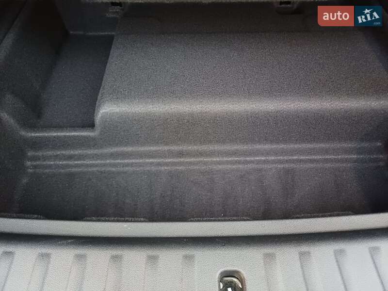 Внедорожник / Кроссовер BMW iX1 2024 в Киеве фото 24 Внедорожник / Кроссовер BMW iX1 2024 в Киеве