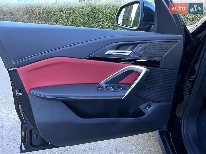 Внедорожник / Кроссовер BMW iX1 2025 в Черновцах