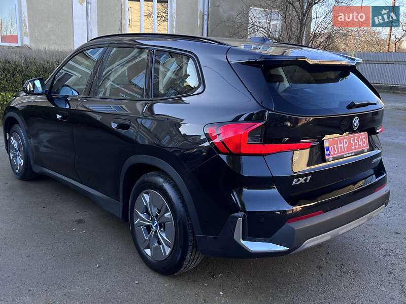 Внедорожник / Кроссовер BMW iX1 2025 в Черновцах