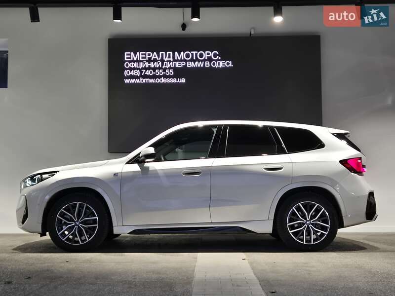 Внедорожник / Кроссовер BMW iX1 2025 в Одессе