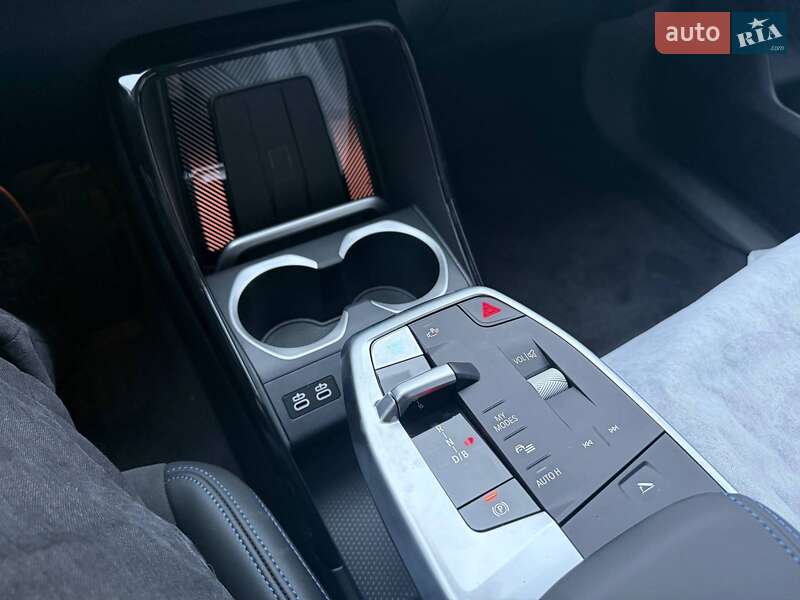 Внедорожник / Кроссовер BMW iX1 2025 в Харькове фото 20 Внедорожник / Кроссовер BMW iX1 2025 в Харькове
