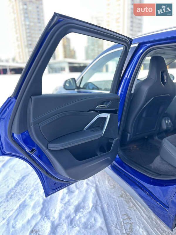 Позашляховик / Кросовер BMW iX1 2024 в Києві фото 29 Позашляховик / Кросовер BMW iX1 2024 в Києві
