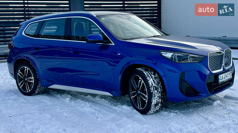 Позашляховик / Кросовер BMW iX1 2024 в Києві фото 44 Позашляховик / Кросовер BMW iX1 2024 в Києві