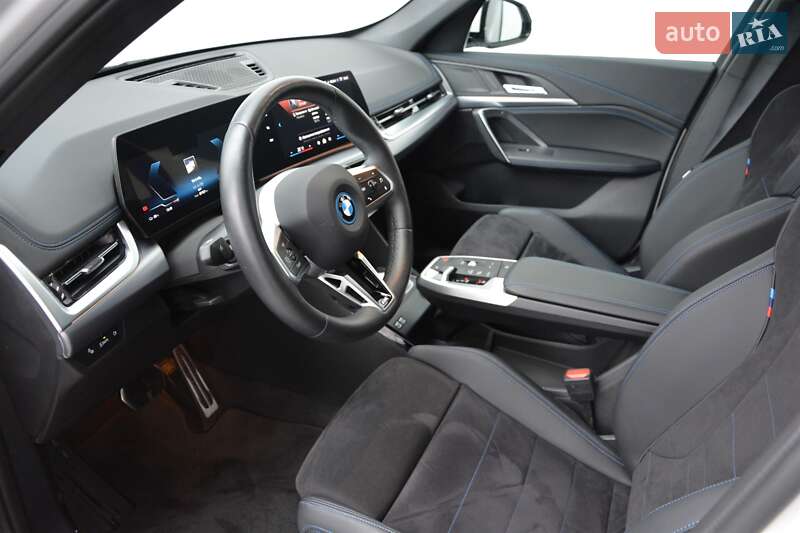Внедорожник / Кроссовер BMW iX1 2024 в Киеве