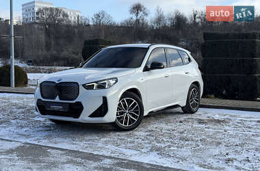 Позашляховик / Кросовер BMW iX1 2024 в Дніпрі