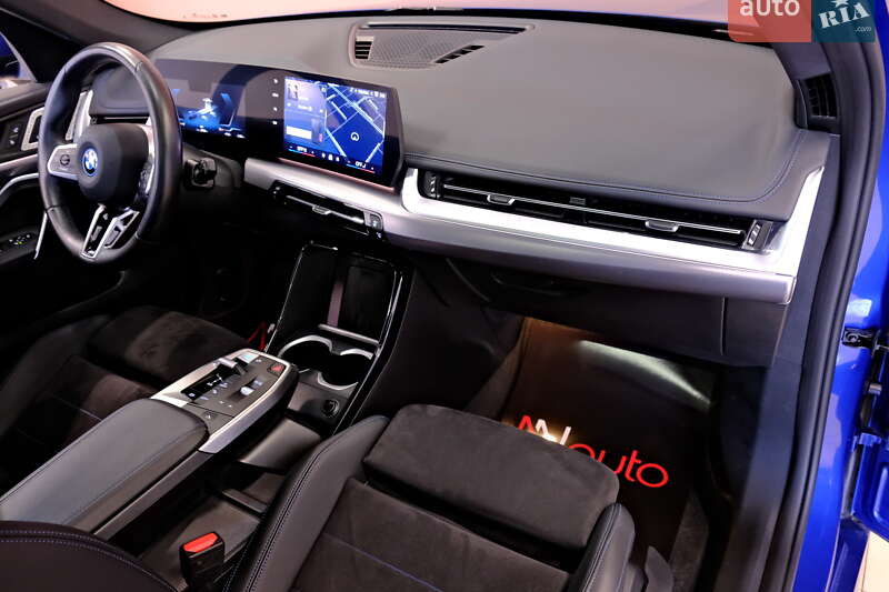 Внедорожник / Кроссовер BMW iX1 2024 в Одессе