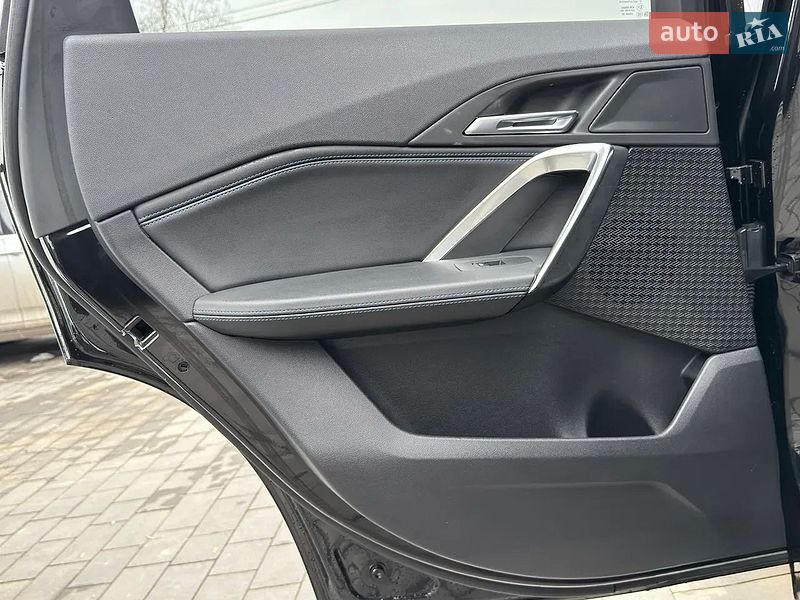 Внедорожник / Кроссовер BMW iX1 2024 в Черновцах