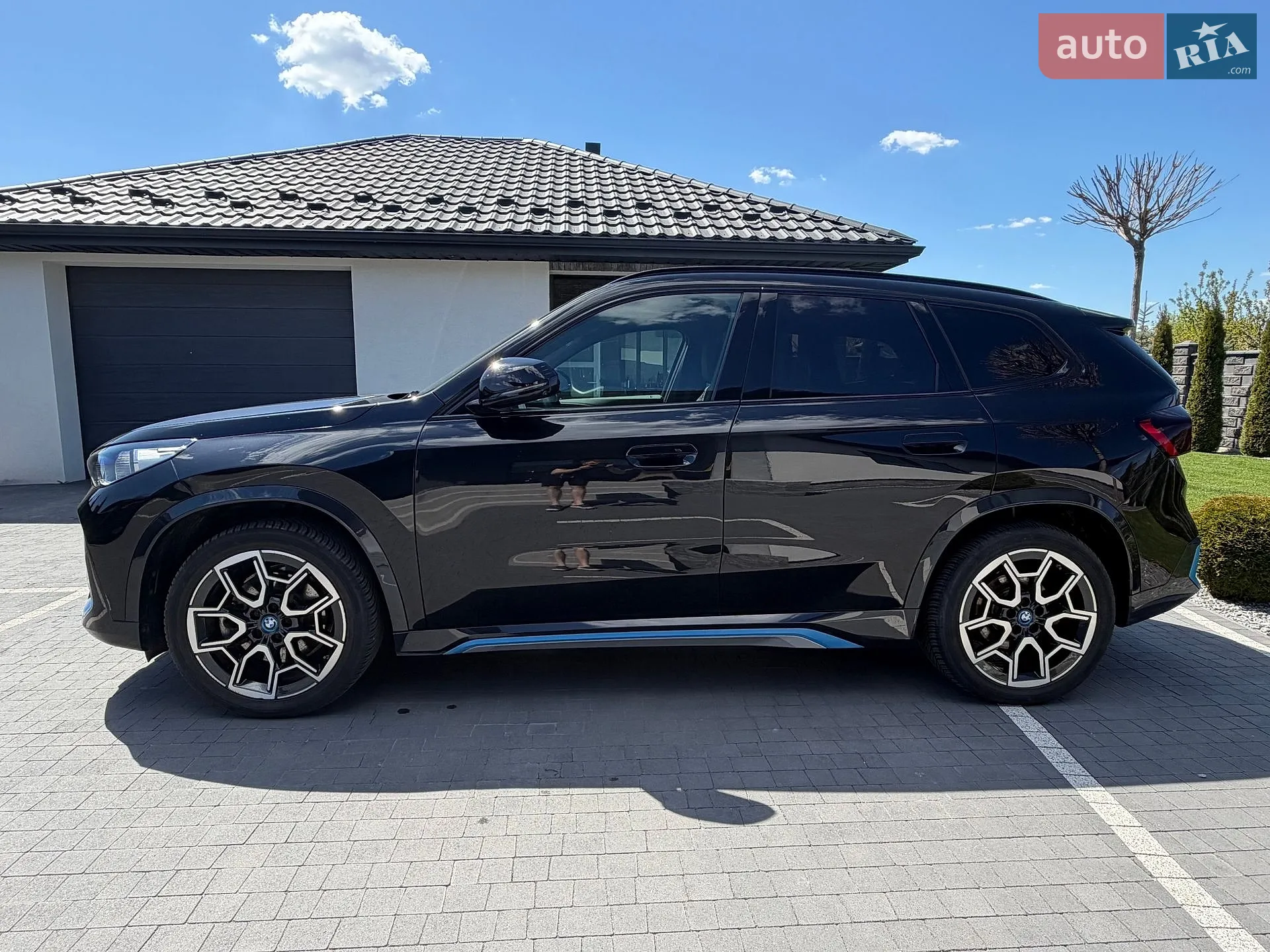 2023 BMW iX1 - мініатюра 6