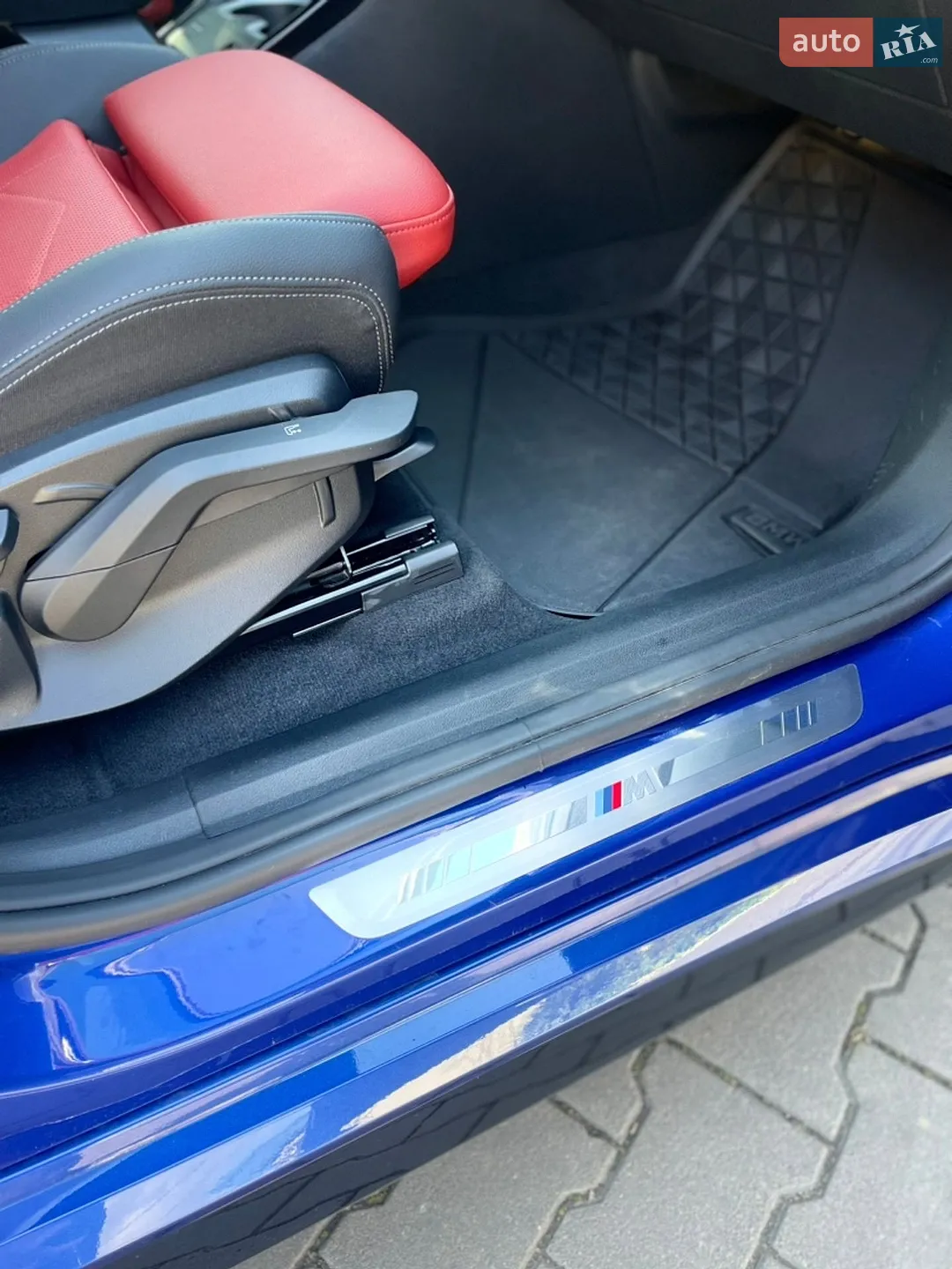 2023 BMW iX1 - мініатюра 14