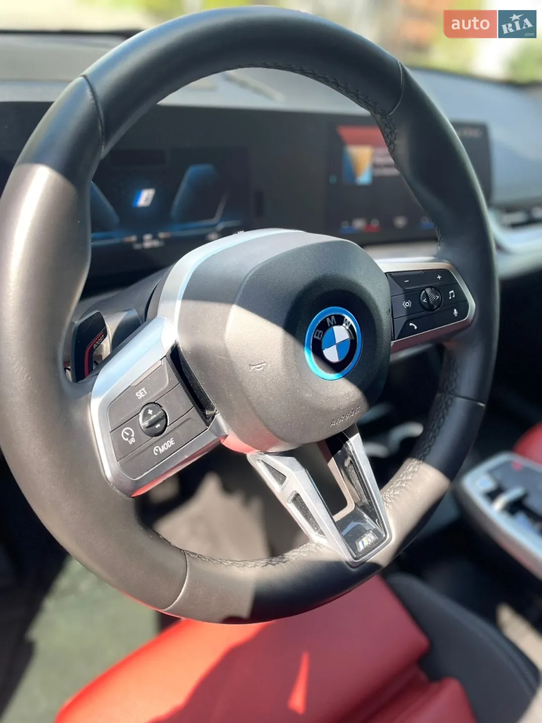 2023 BMW iX1 - мініатюра 12
