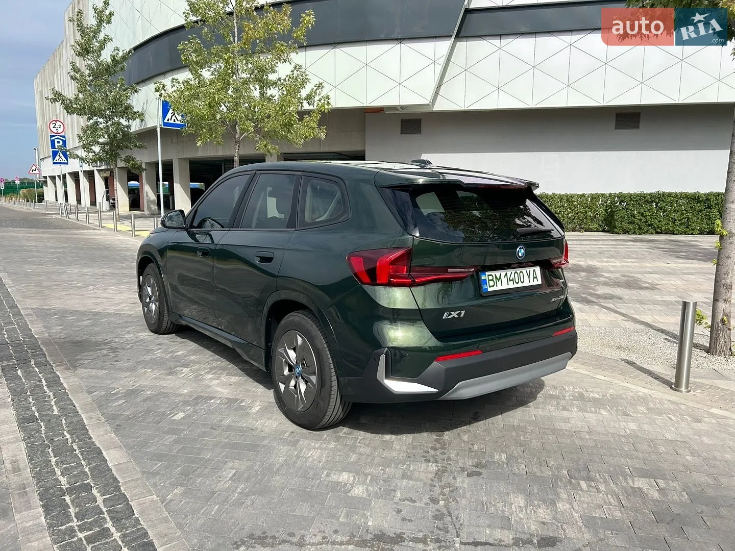 2023 BMW iX1 - мініатюра 4