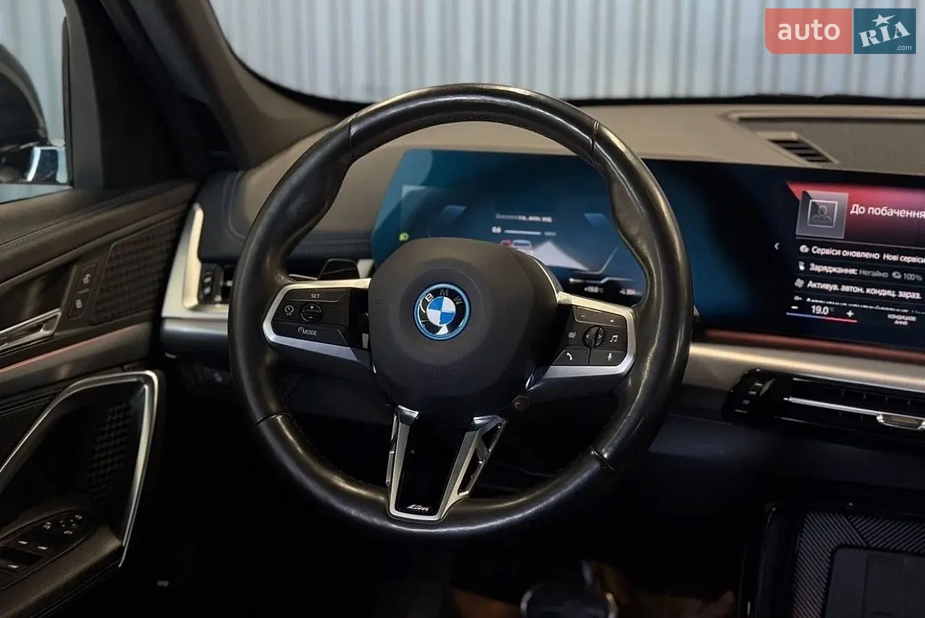2022 BMW iX1 - мініатюра 8