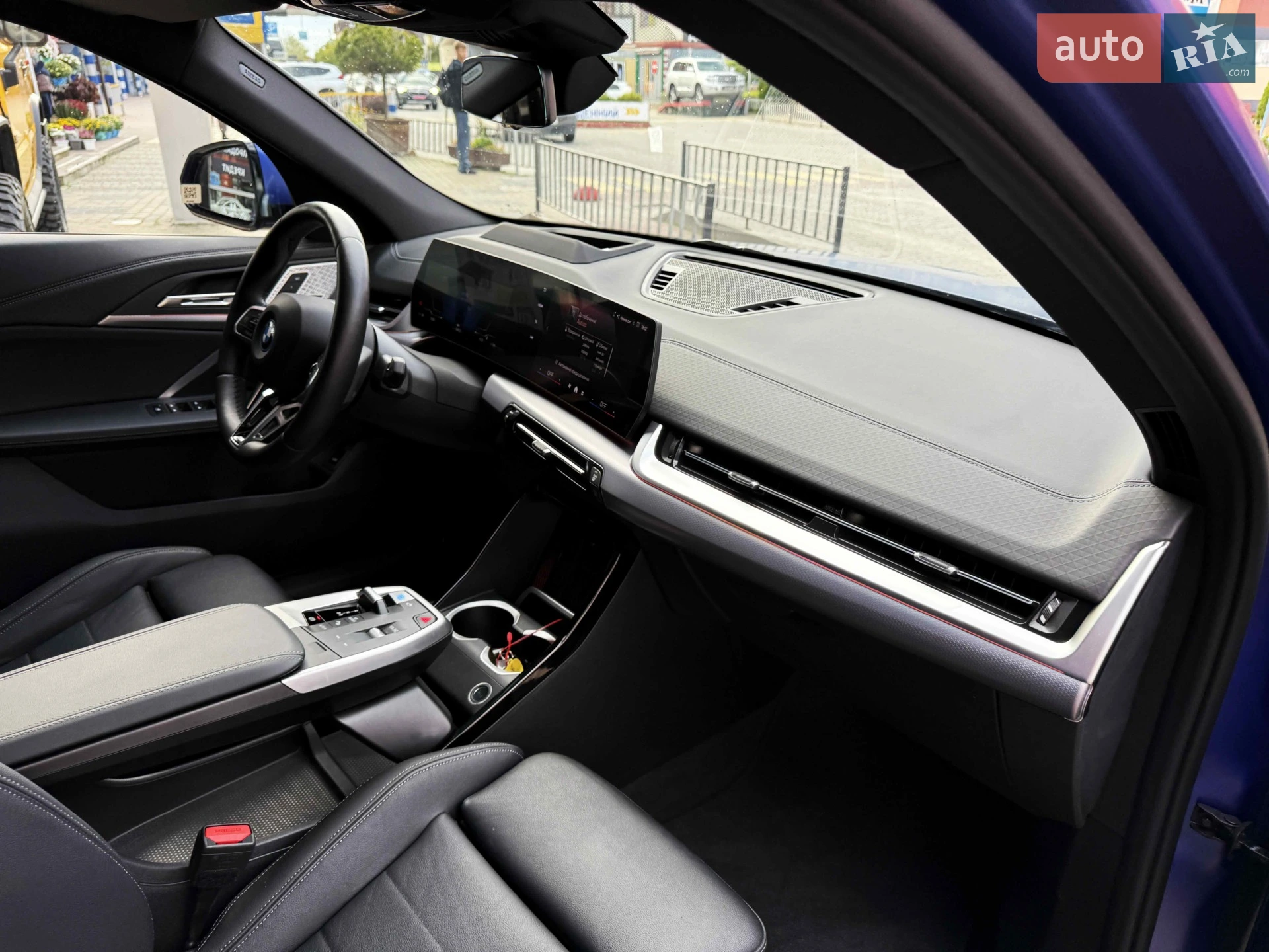 2023 BMW iX2 - мініатюра 49