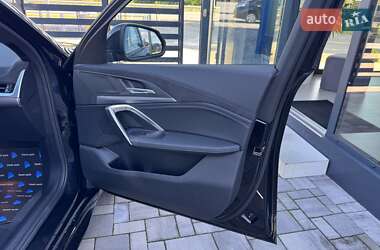 Внедорожник / Кроссовер BMW iX2 2024 в 