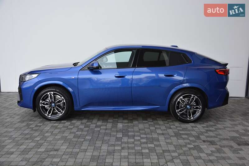 Внедорожник / Кроссовер BMW iX2 2025 в Киеве