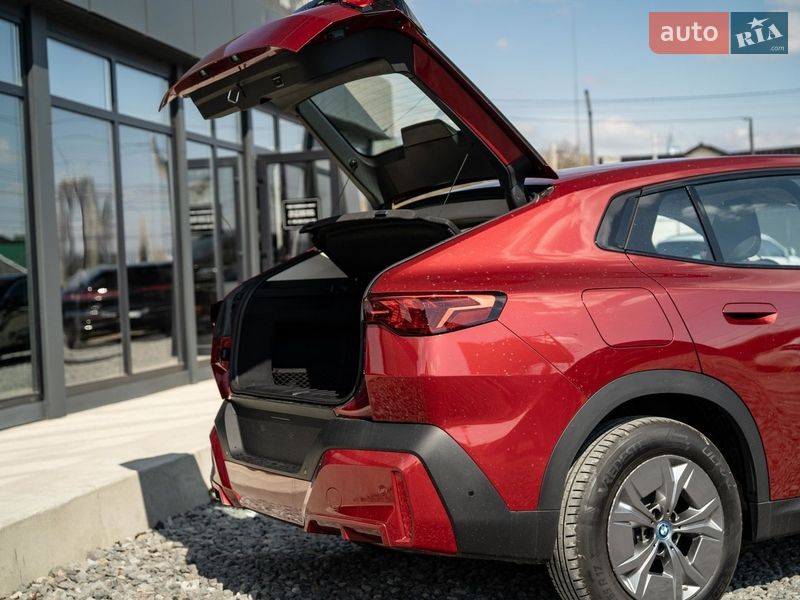 Позашляховик / Кросовер BMW iX2 2025 в Чернівцях фото 7 Позашляховик / Кросовер BMW iX2 2025 в Чернівцях