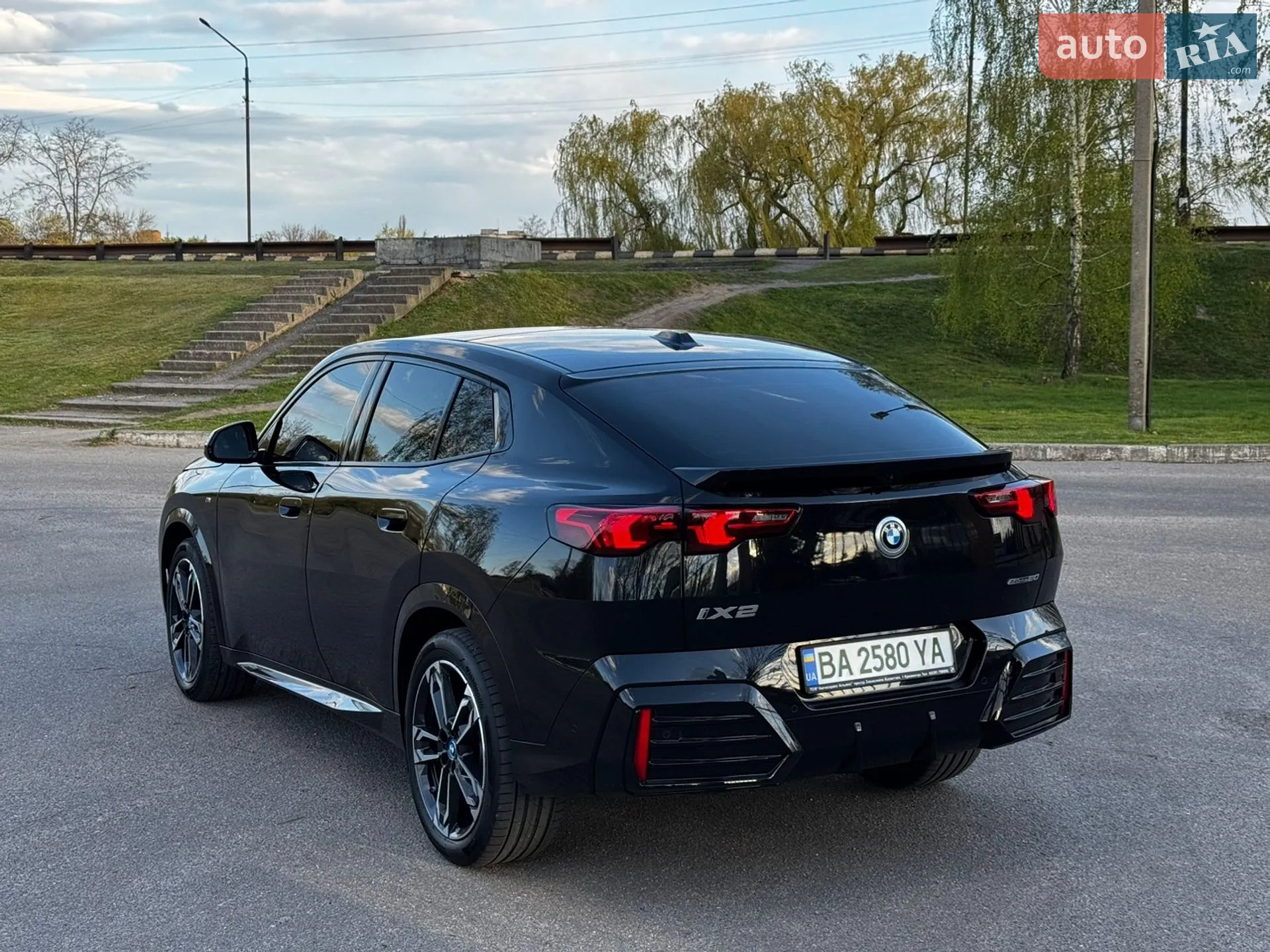 2024 BMW iX2 - мініатюра 5