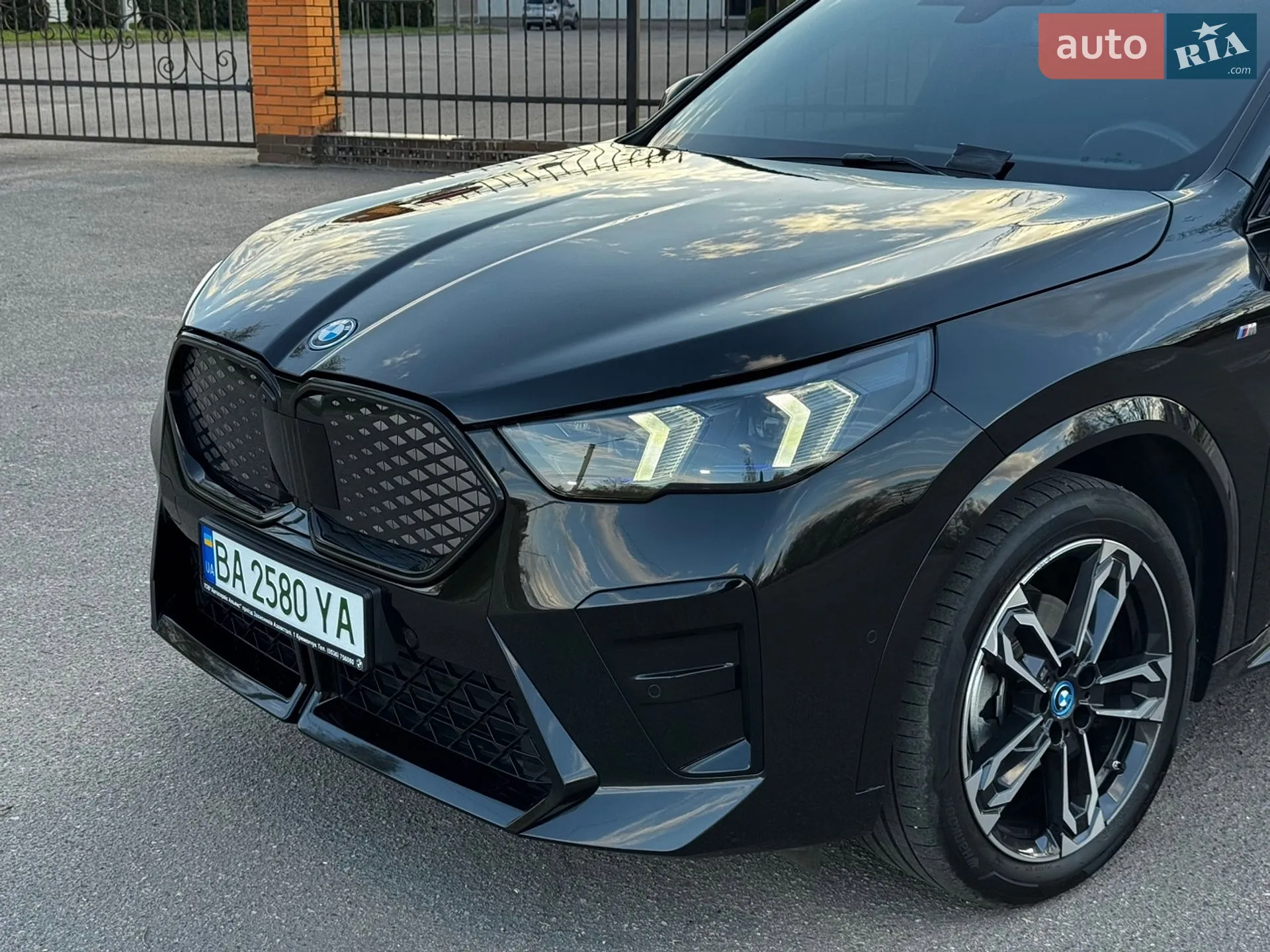 2024 BMW iX2 - мініатюра 9