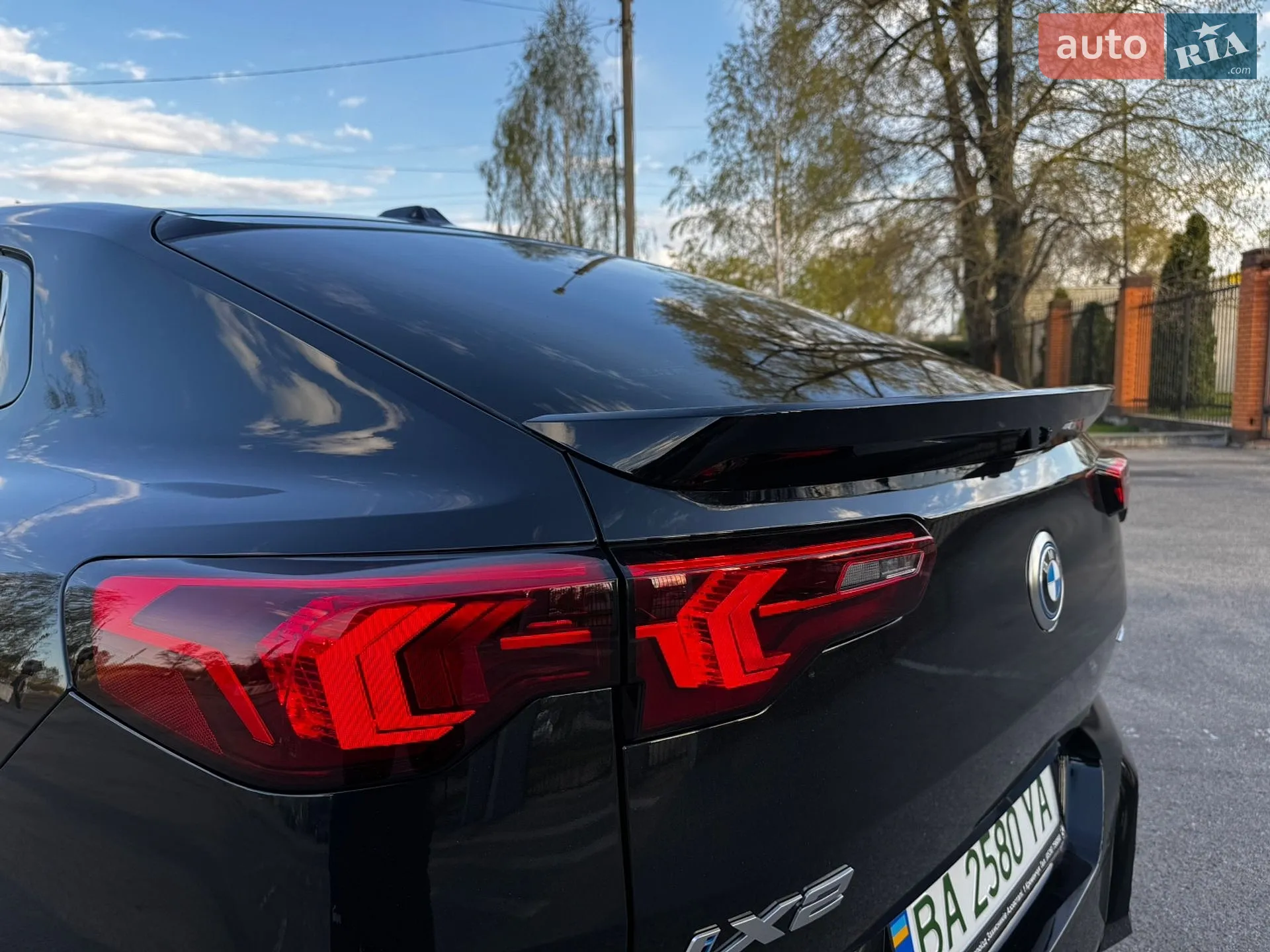 2024 BMW iX2 - мініатюра 18