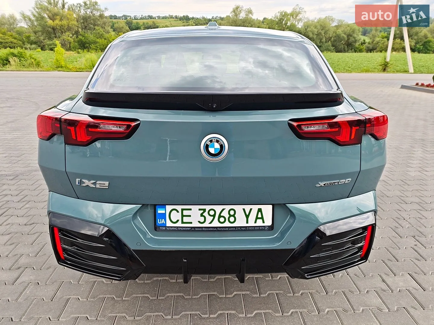 2025 BMW iX2 - мініатюра 7