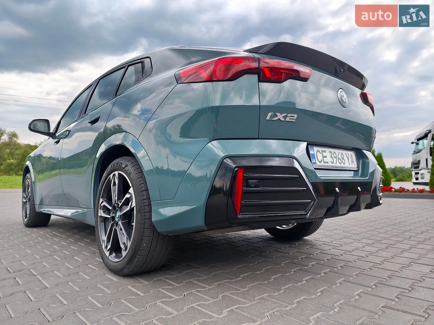 2025 BMW iX2 - мініатюра 9