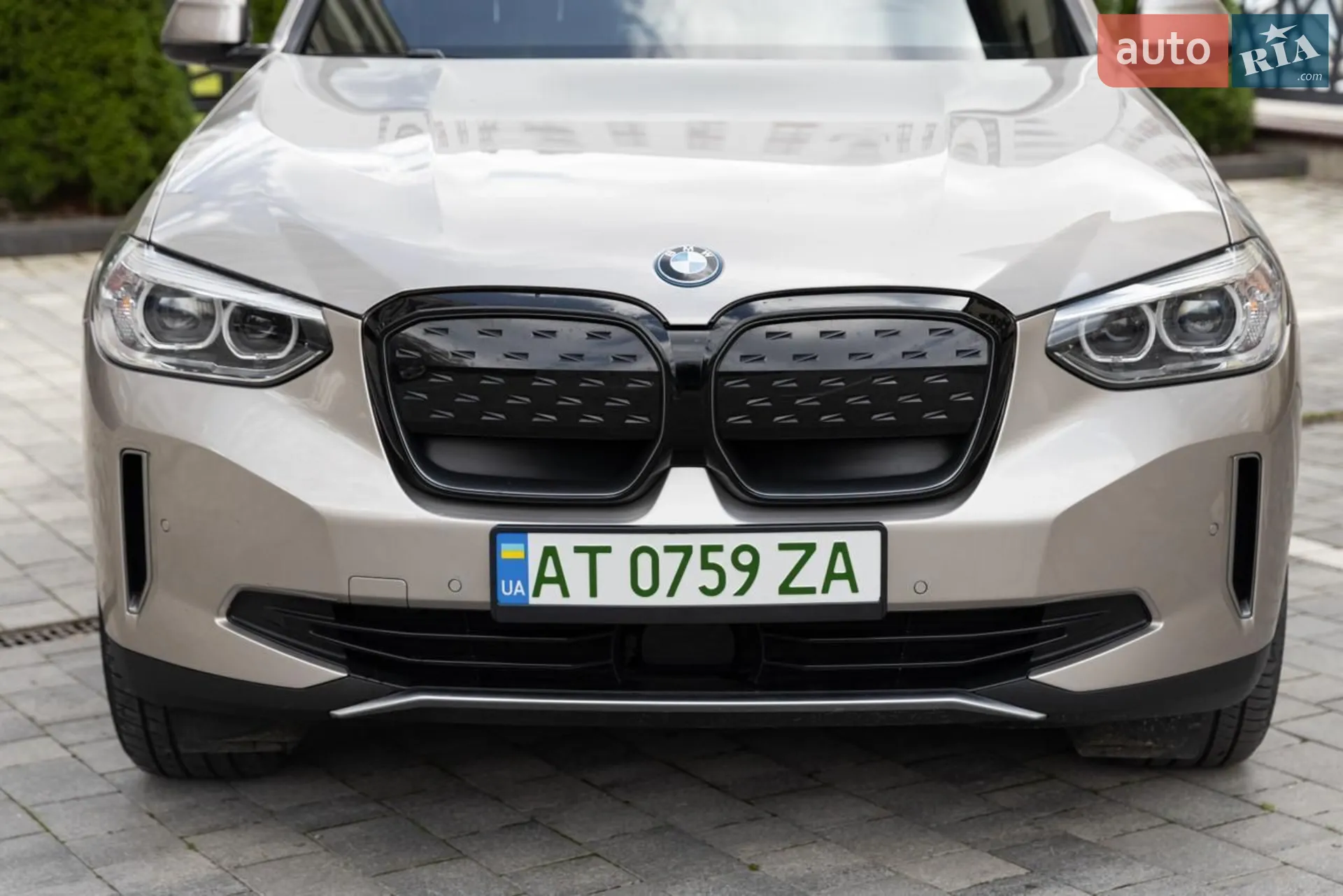 2021 BMW iX3 - мініатюра 2
