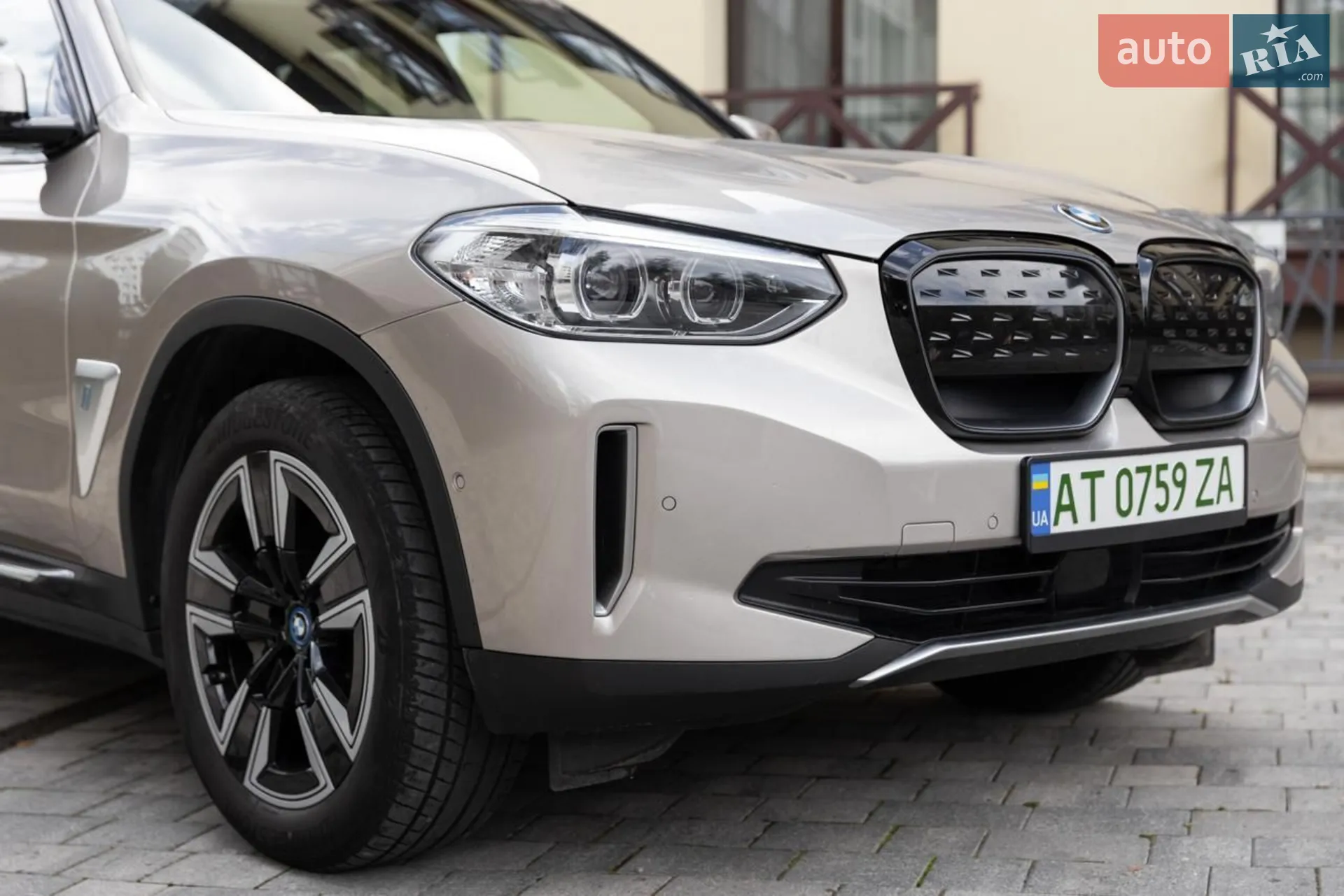 2021 BMW iX3 - мініатюра 9