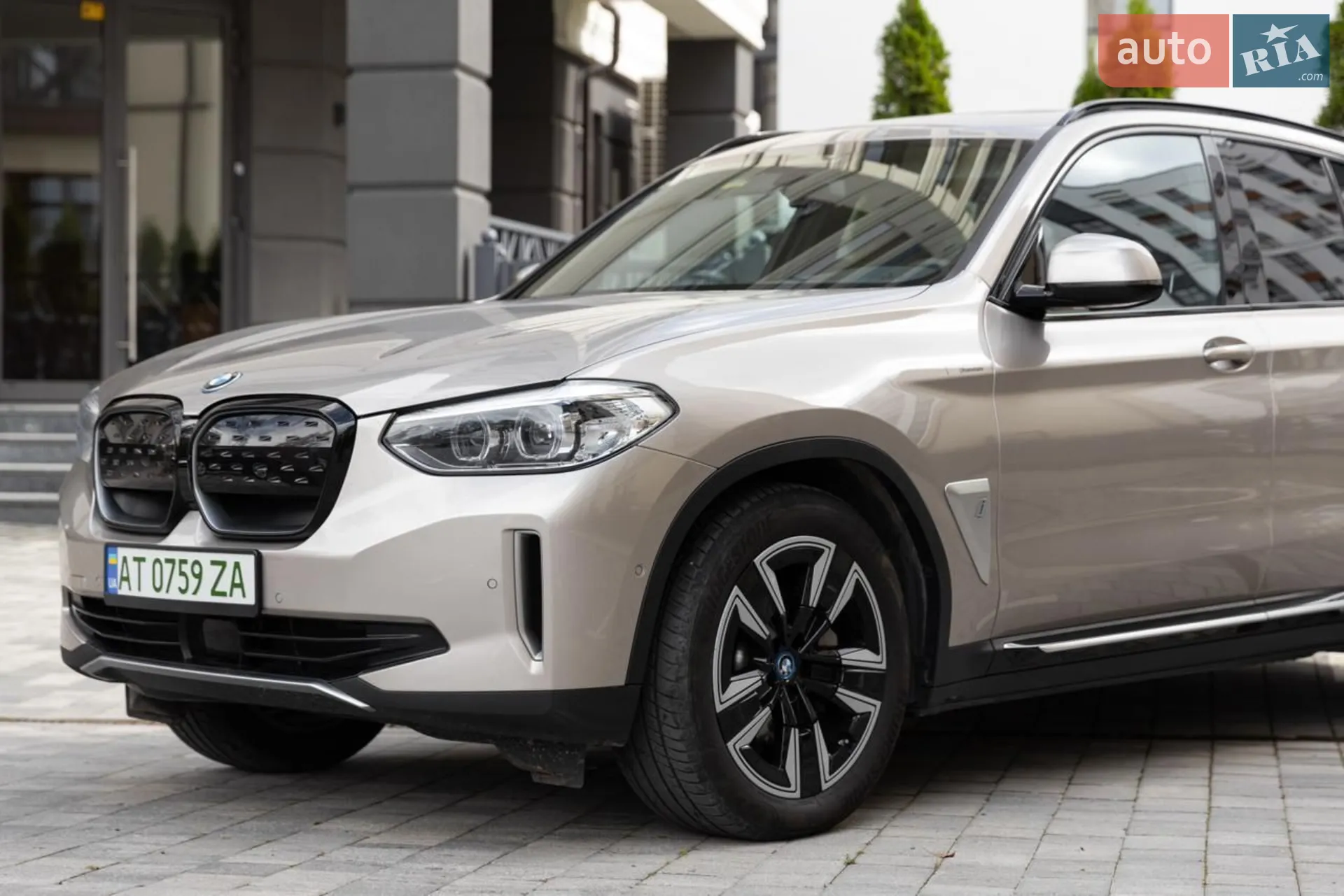 2021 BMW iX3 - мініатюра 14