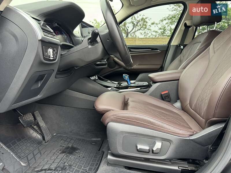 Позашляховик / Кросовер BMW iX3 2021 в Запоріжжі